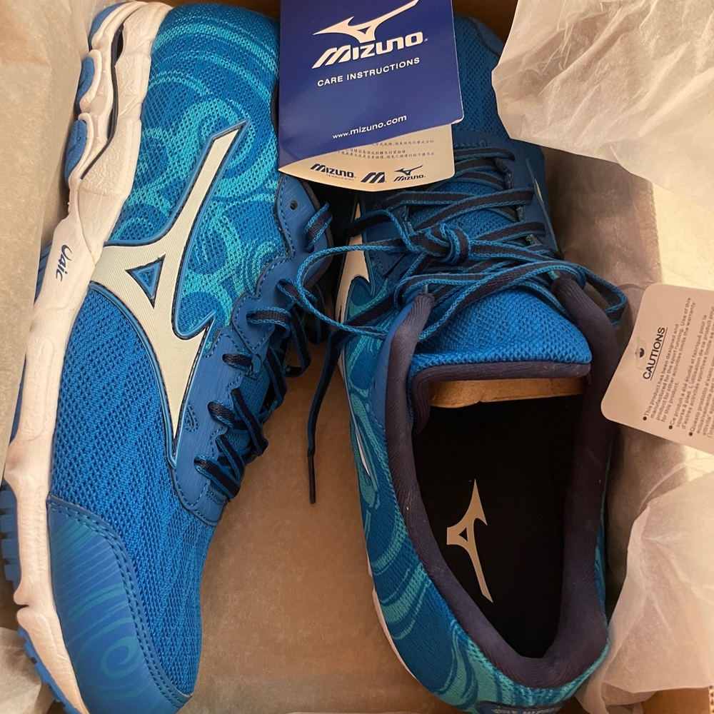 Mizuno Wave Hitogami 2 NIB Men 10M